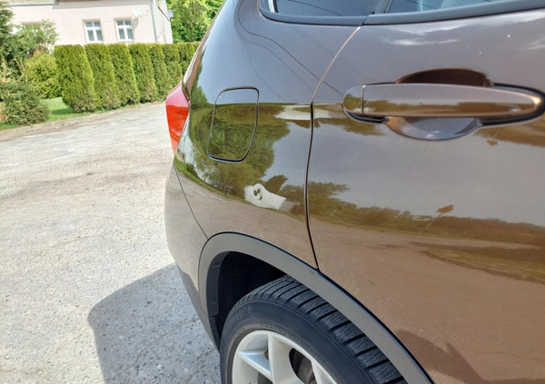 BMW X1 cena 40000 przebieg: 196400, rok produkcji 2010 z Morąg małe 16